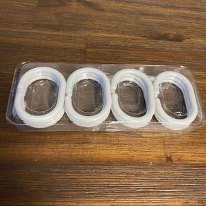🟣 {5/$10} Shower Curtain Hooks - 12 pack - white